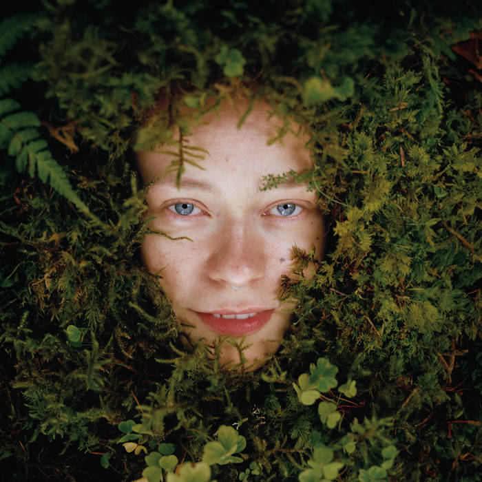 REVIEW: Anna B Savage – You and I Are&nbsp;Earth