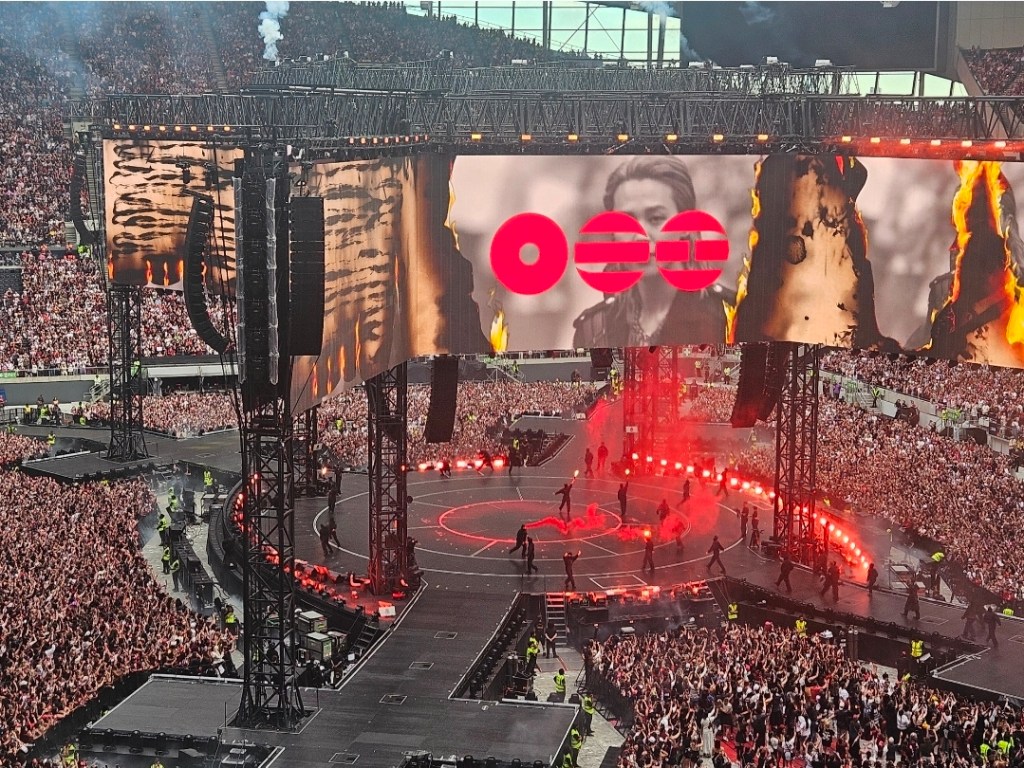 LIVE: BTS – Tottenham Hotspur Stadium,&nbsp;London